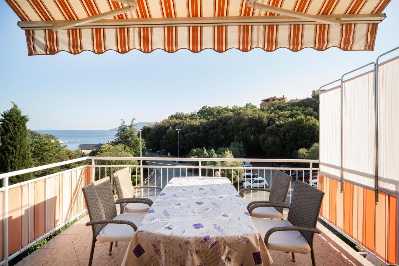 Apartmani Zlata Rabac Exterior photo